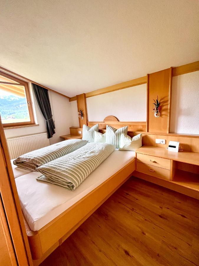 Apartmenthaus Brigitte Leutasch Zewnętrze zdjęcie